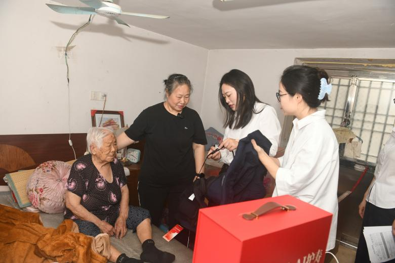 百岁老人15